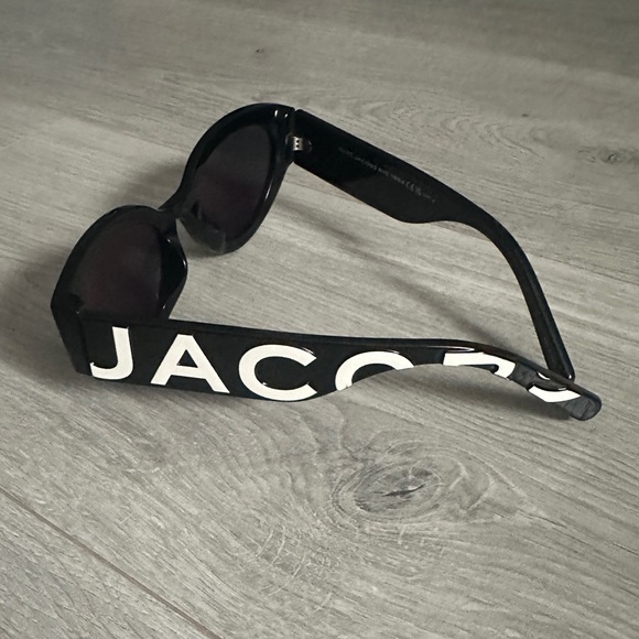 Marc Jacobs Black Classic Sunglasses - Picture 5 of 11